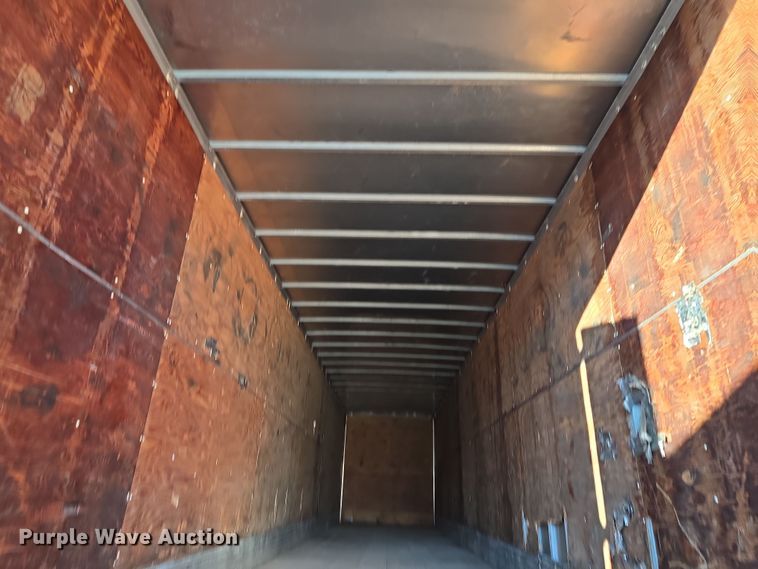 image for item EQ6719 1995 Monon dry van trailer