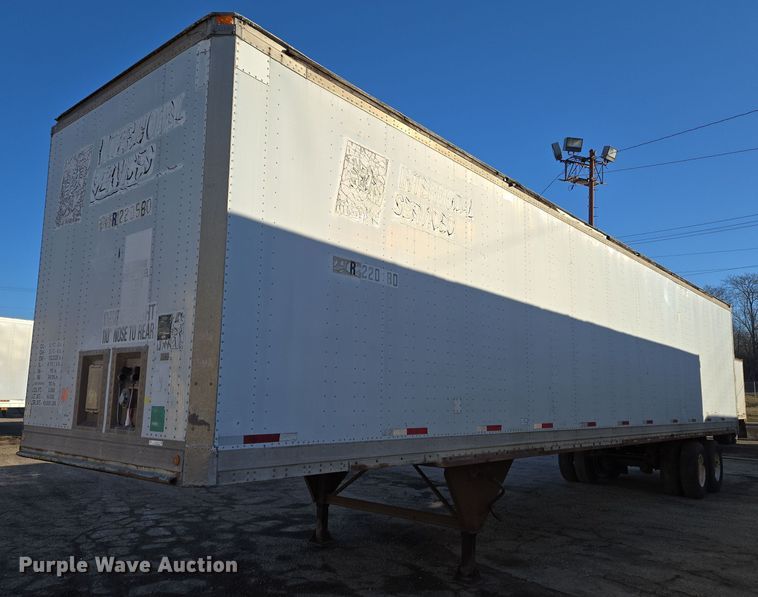 image for item EQ6720 1995 Pines Trailer  dry van trailer