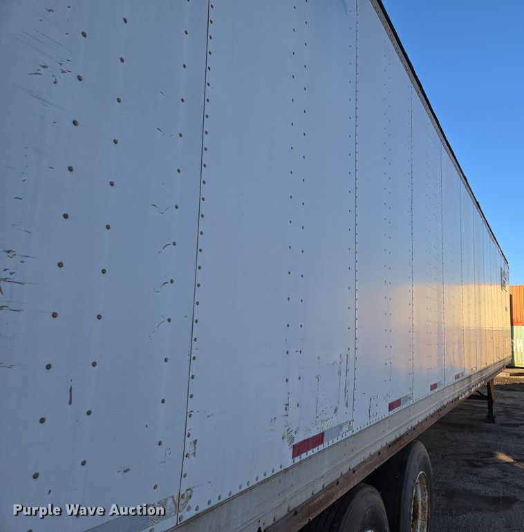 image for item EQ6720 1995 Pines Trailer  dry van trailer