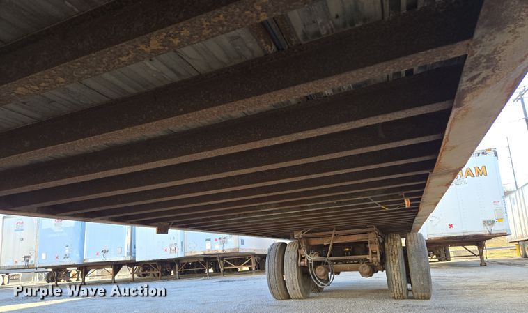 image for item EQ6720 1995 Pines Trailer  dry van trailer