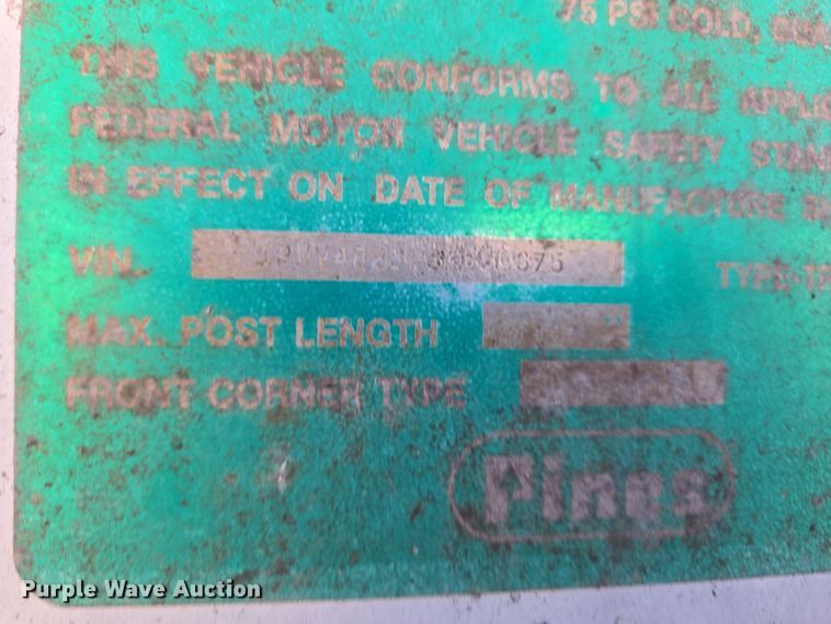 image for item EQ6720 1995 Pines Trailer  dry van trailer