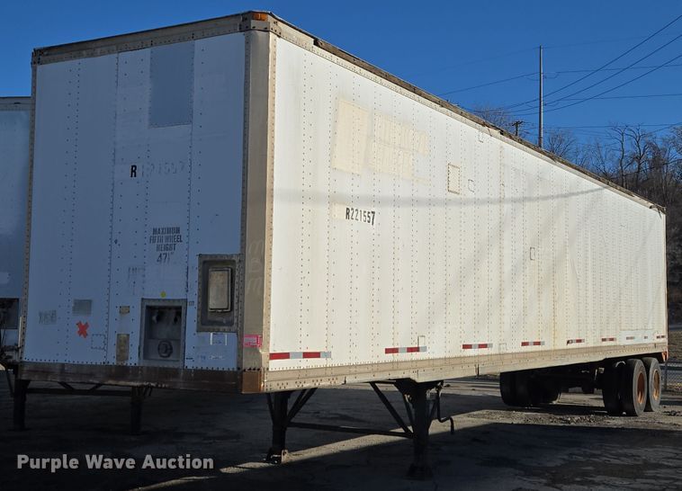 image for item EQ6722 1995 Monon dry van trailer