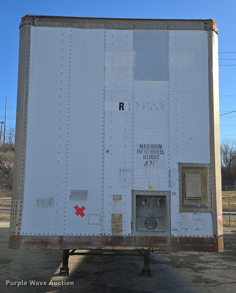 image for item EQ6722 1995 Monon dry van trailer