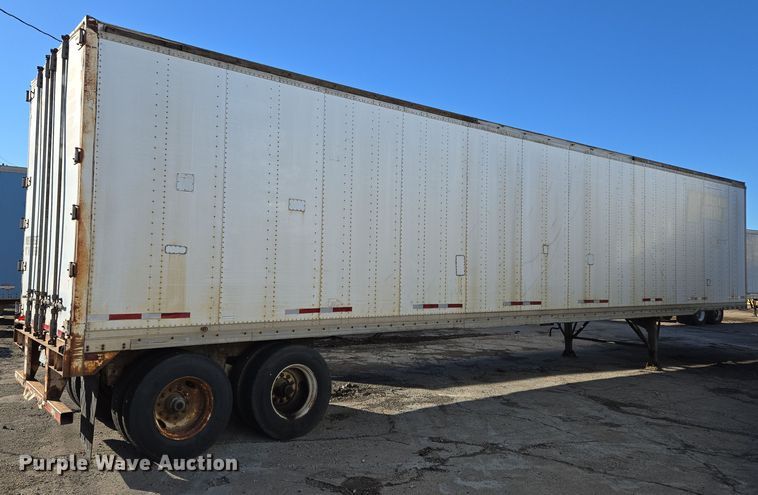 image for item EQ6722 1995 Monon dry van trailer