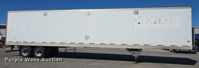 image for item EQ6727 2006 Utility Trailer  dry van trailer