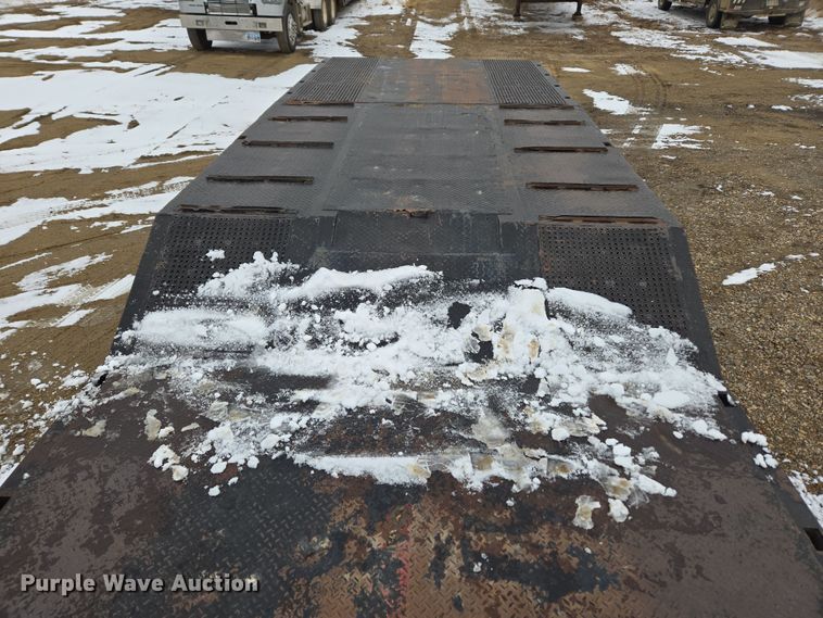 image for item ER5184 1992 Trail-Eze 5549-1329WS double drop deck hydraulic tail equipment trailer