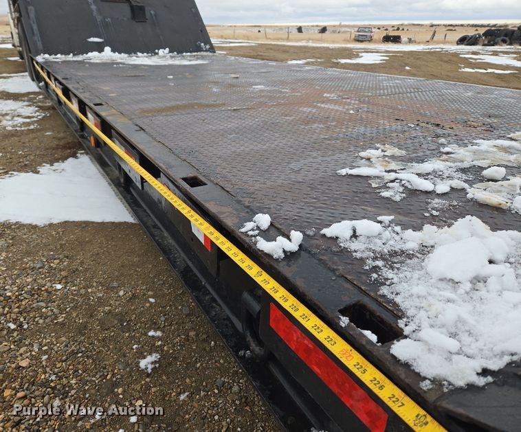 image for item ER5184 1992 Trail-Eze 5549-1329WS double drop deck hydraulic tail equipment trailer