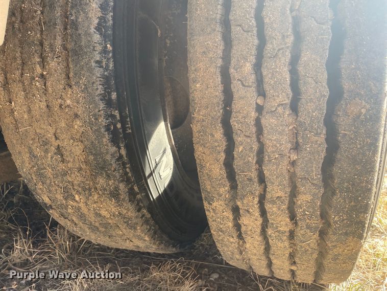 image for item ER5184 1992 Trail-Eze 5549-1329WS double drop deck hydraulic tail equipment trailer