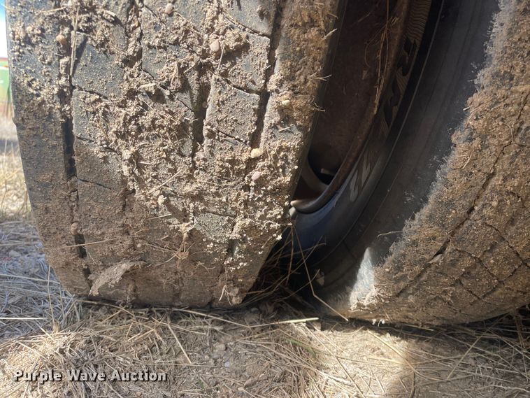 image for item ER5184 1992 Trail-Eze 5549-1329WS double drop deck hydraulic tail equipment trailer