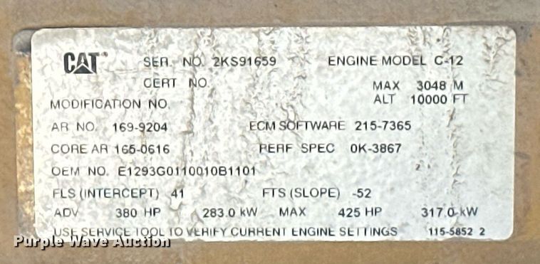 image for item ER8839 2003 Kenworth T600 semi truck