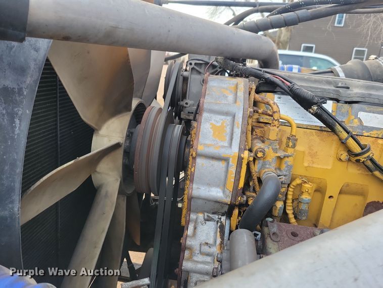 image for item NB9865 2001 Western Star 4964EX semi truck