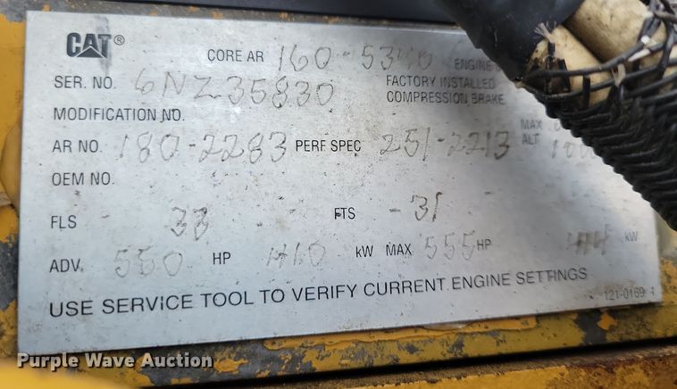 image for item NB9865 2001 Western Star 4964EX semi truck