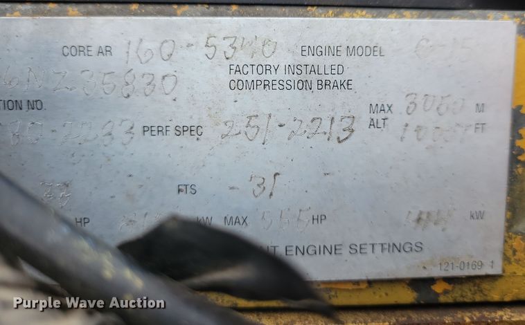 image for item NB9865 2001 Western Star 4964EX semi truck