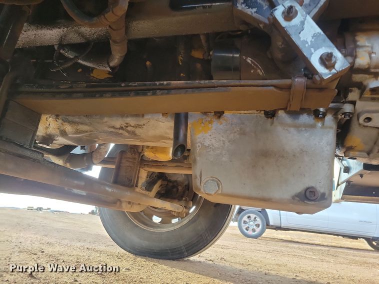 image for item NB9865 2001 Western Star 4964EX semi truck