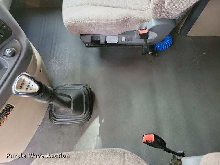 image for item NB9868 2016 Freightliner Cascadia 125 semi truck