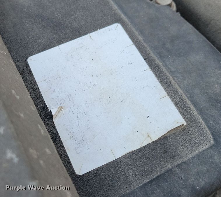 image for item NB9868 2016 Freightliner Cascadia 125 semi truck