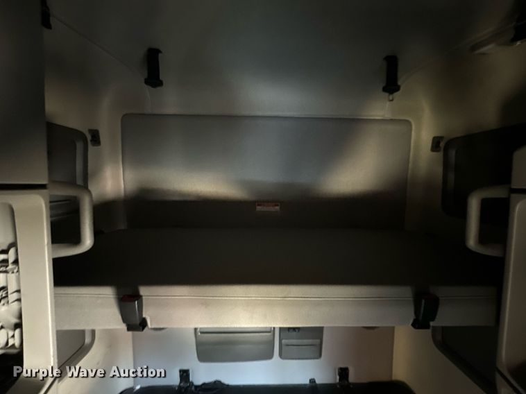 image for item YA0114 2020 Volvo VN semi truck