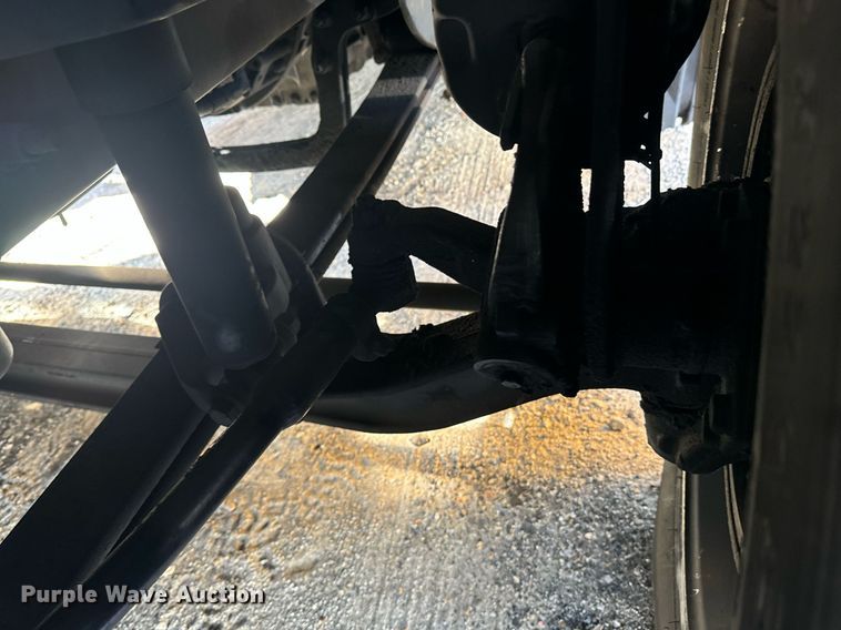 image for item YA0114 2020 Volvo VN semi truck