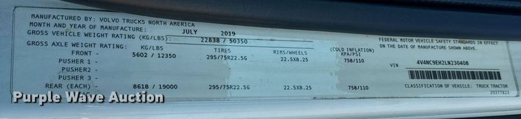 image for item YA0114 2020 Volvo VN semi truck