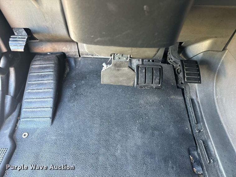 image for item YA0115 2020 Volvo VN semi truck