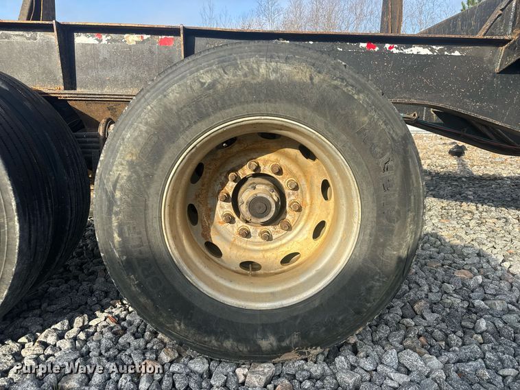 image for item YA0266 2012 McLendon log trailer