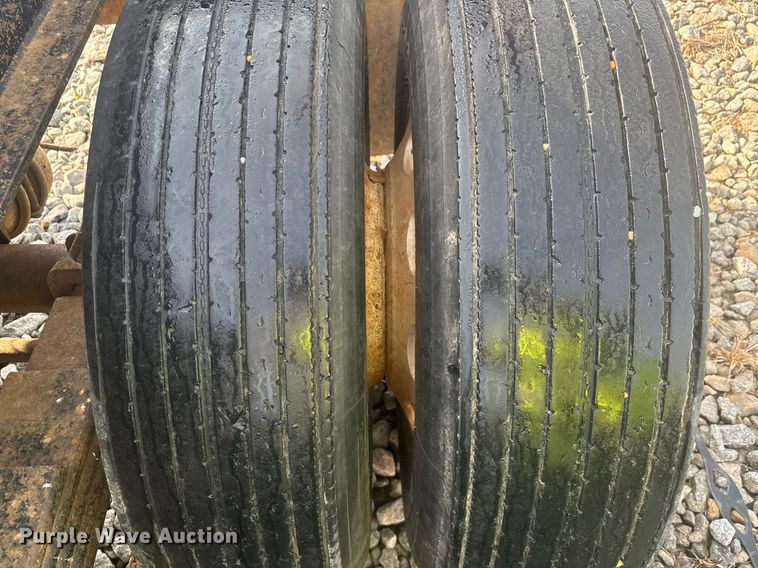 image for item YA0266 2012 McLendon log trailer