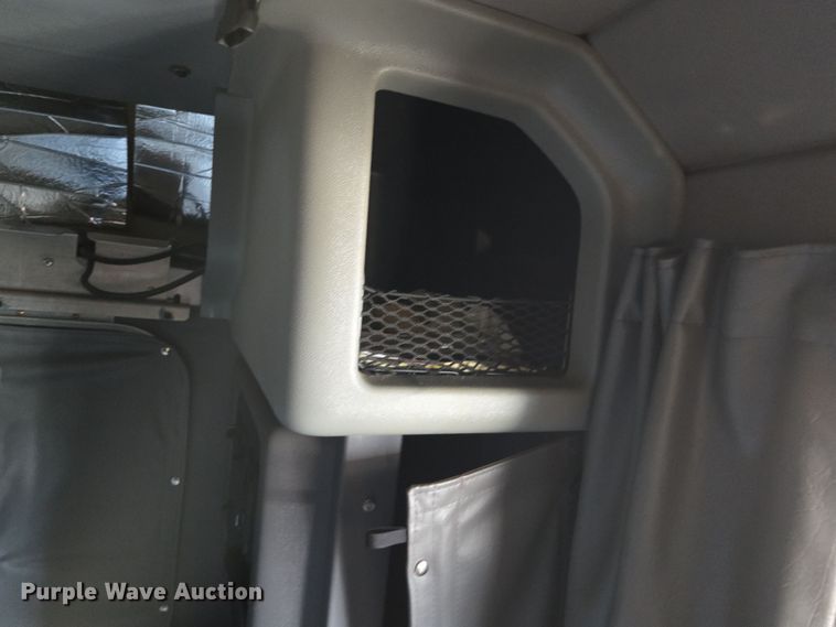 image for item YA0268 2017 Peterbilt 389 semi truck