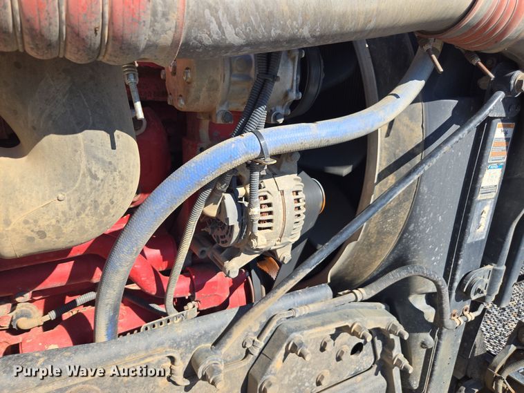 image for item YA0268 2017 Peterbilt 389 semi truck