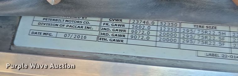 image for item YA0268 2017 Peterbilt 389 semi truck