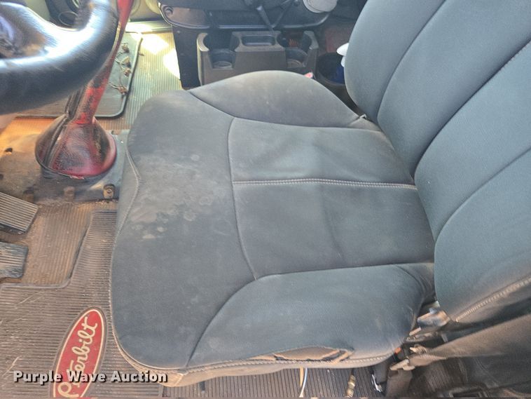 image for item YA0269 2017 Peterbilt 389 semi truck