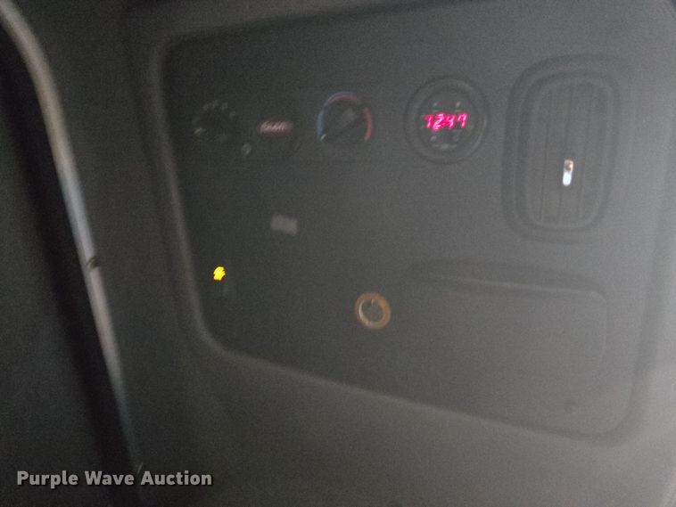 image for item YA0269 2017 Peterbilt 389 semi truck