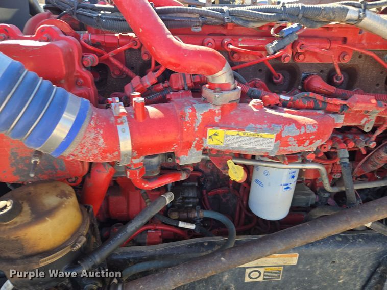 image for item YA0269 2017 Peterbilt 389 semi truck