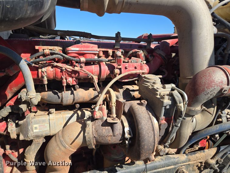 image for item YA0269 2017 Peterbilt 389 semi truck