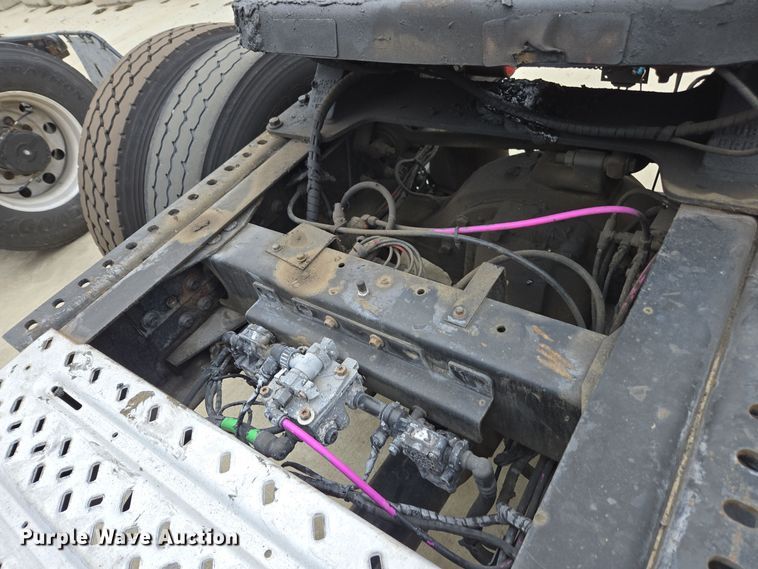 image for item YA0308 2020 Mack Anthem AN42T semi truck