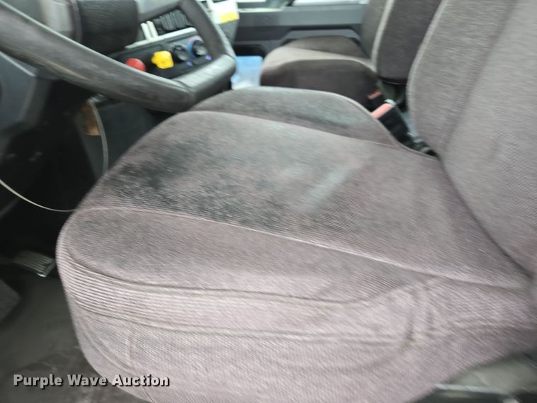 image for item YA0308 2020 Mack Anthem AN42T semi truck