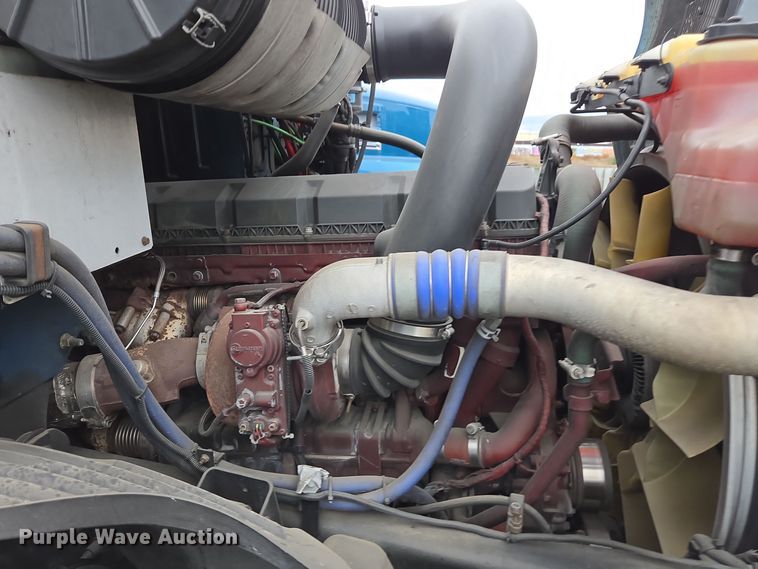 image for item YA0308 2020 Mack Anthem AN42T semi truck