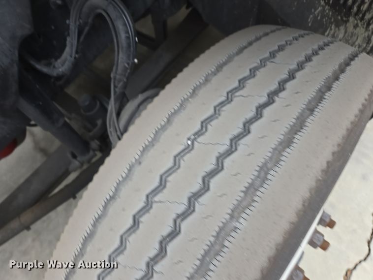 image for item YA0308 2020 Mack Anthem AN42T semi truck