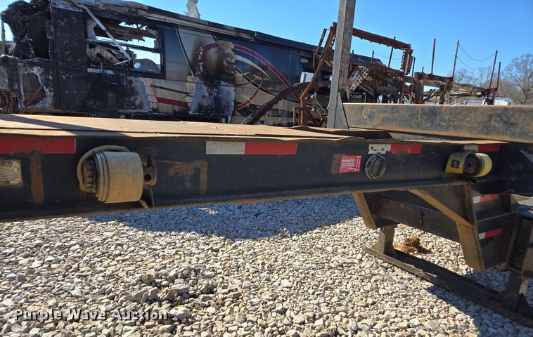 image for item YA0345 2018 Magnolia Bolster log trailer