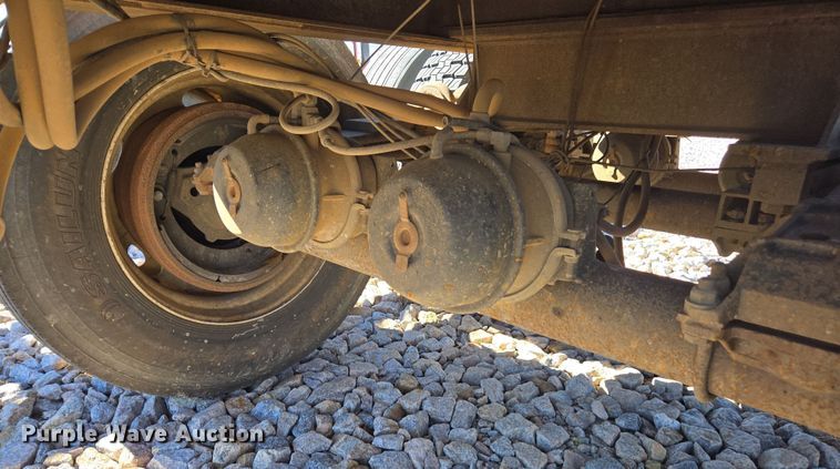 image for item YA0345 2018 Magnolia Bolster log trailer