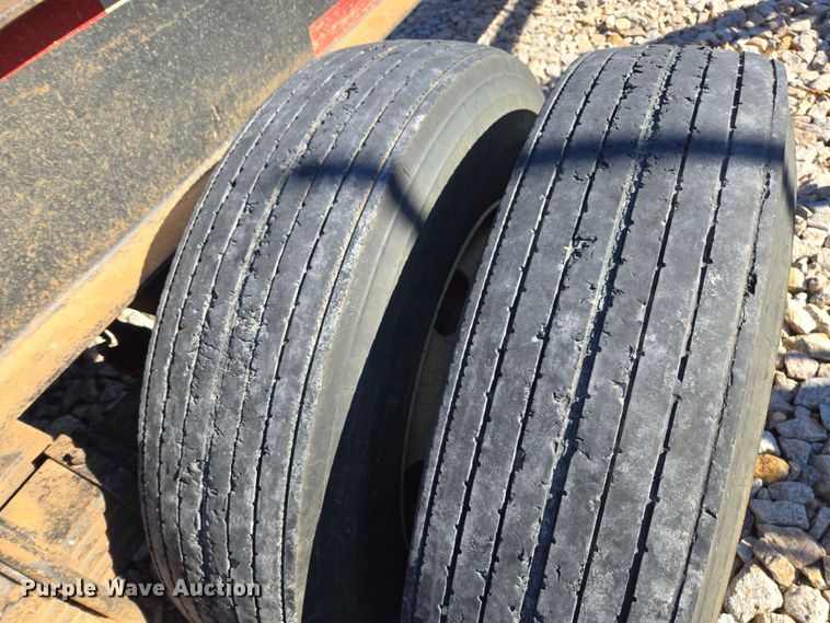 image for item YA0345 2018 Magnolia Bolster log trailer