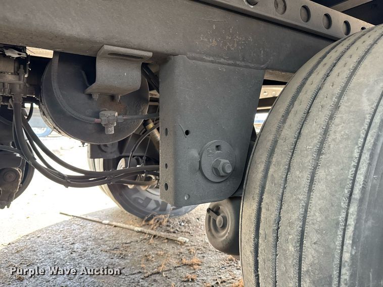 image for item YA0362 2017 Hyundai Translead VC2530152-AJS dry van trailer