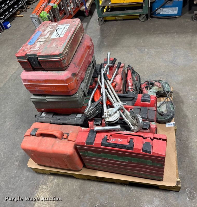 image for item DE2139 Tools