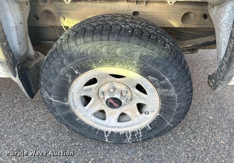 image for item DE2141 2017 GMC Sierra 1500 pickup truck