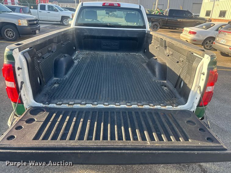 image for item DE2142 2018 GMC Sierra 1500 pickup truck