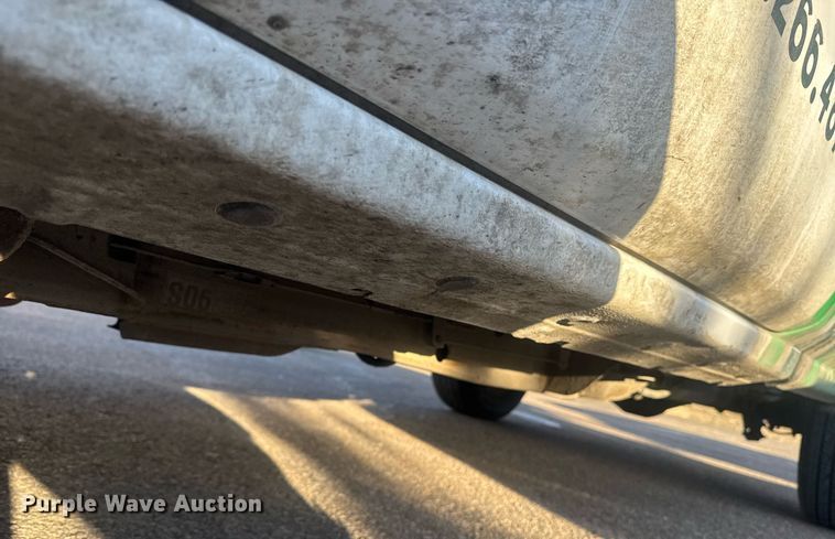 image for item DE2142 2018 GMC Sierra 1500 pickup truck