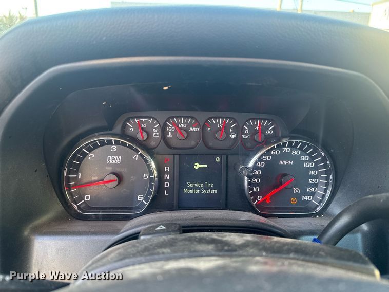 image for item DE2142 2018 GMC Sierra 1500 pickup truck