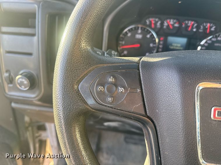 image for item DE2142 2018 GMC Sierra 1500 pickup truck