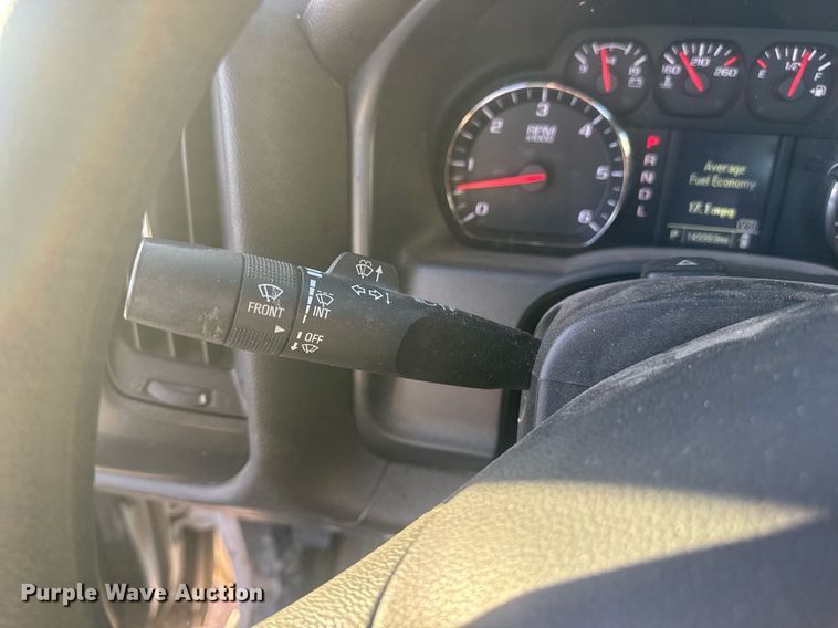 image for item DE2142 2018 GMC Sierra 1500 pickup truck