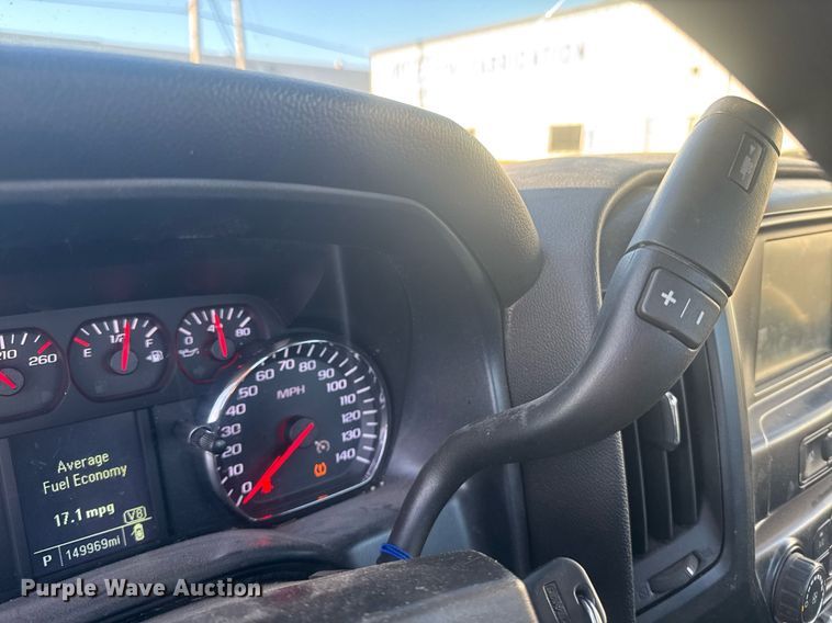 image for item DE2142 2018 GMC Sierra 1500 pickup truck