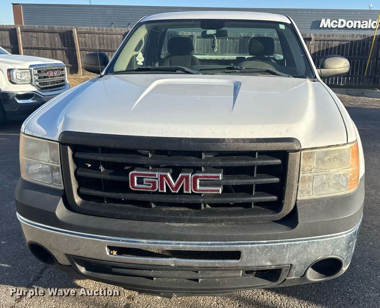 image for item DE2143 2010 GMC Sierra 1500 pickup truck